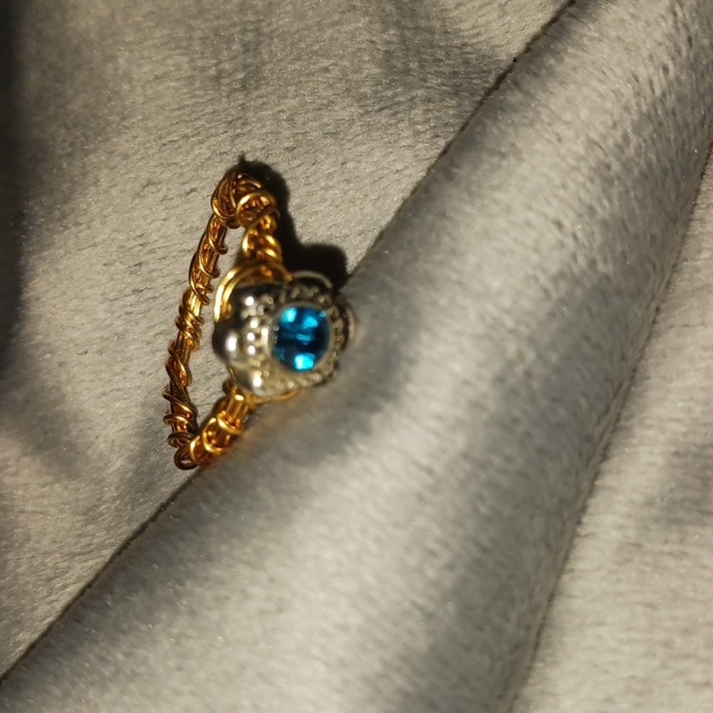 Ring - Picture 6 of 6
